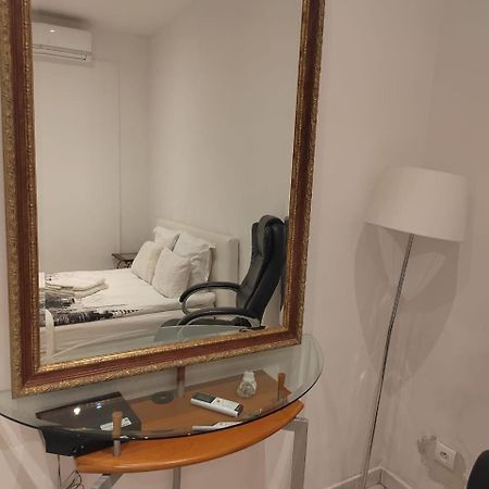 Monaco Studio #3 With Private Patio Beausoleil Dış mekan fotoğraf